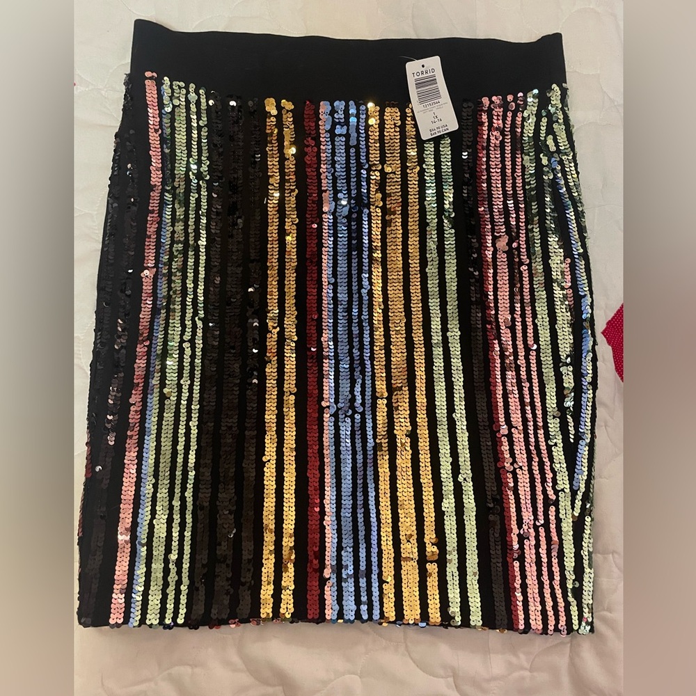 New with tags sequin skirt from Torrid. Size 1